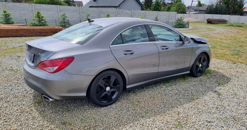 Mercedes-Benz CLA cena 39000 przebieg: 105000, rok produkcji 2015 z Skwierzyna małe 154
